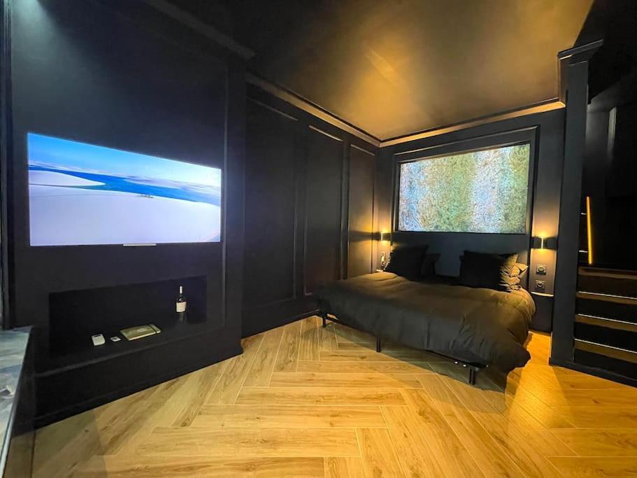 Myinsolite-L'Onyx Vauvert Extérieur photo